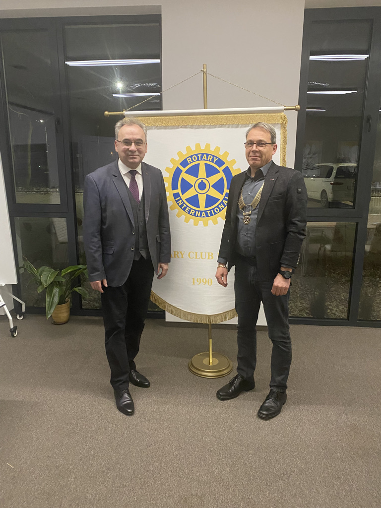 Dnia 8 stycznia 2024 roku odbyło się pierwsze w Nowym Roku spotkanie Naszego Klubu. Gościem specjalnym i key speakerem był prof. Filip Kaczmarek.