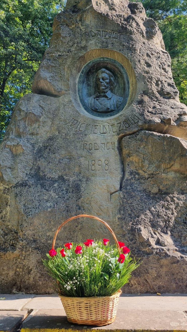 Rotary Club Poznań - Sprzęt medyczny dla Pogotowia Ratunkowego w Kołomyi